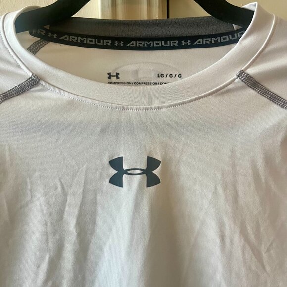 Under Armour White Compression Workout Shirt - Picture 2 of 4
